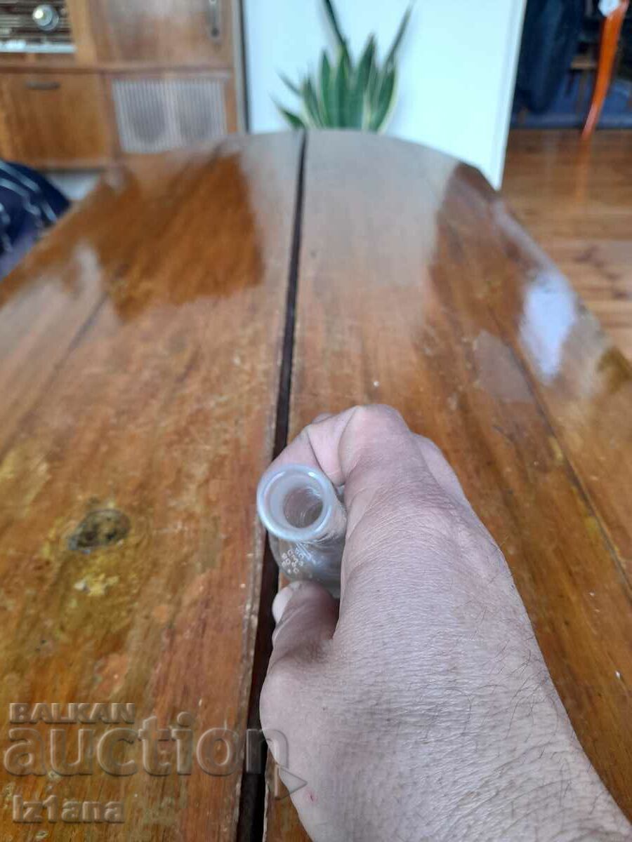 Auction Old flask 50 Auction Old flask 50