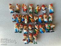 Lot of old kinder surprise gnome toys