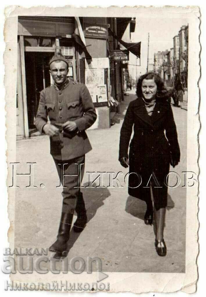 ΜΙΚΡΗ ΠΑΛΙΑ ΦΩΤΟΓΡΑΦΙΑ ΣΟΦΙΑ ΣΤΡΑΤΙΩΤΙΚΗ G065