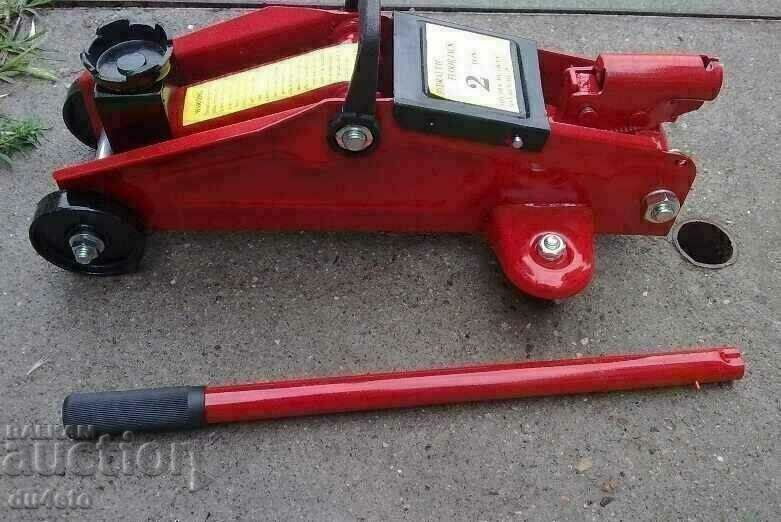 Crocodile-type hydraulic jack up to 2 t. From 140 to 300 mm. new ones