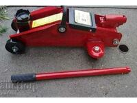 Crocodile-type hydraulic jack up to 2 t. From 140 to 300 mm. new ones