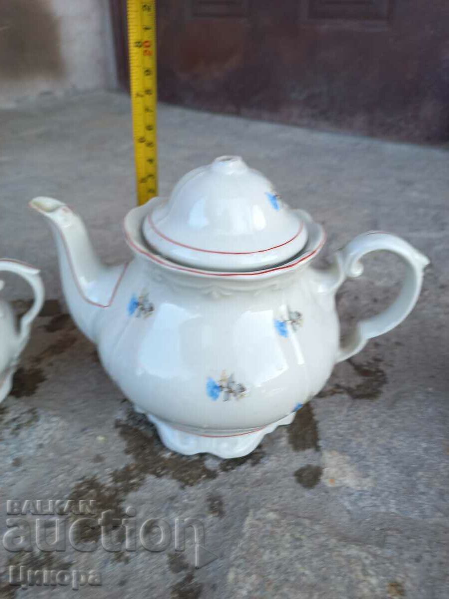 PORCELAIN KETTLE AND SUGAR BULGARIAN with price 50.00 BGN | € 25.56 PORCELAIN KETTLE AND SUGAR BULGARIAN with price 50.00 BGN | € 25.56