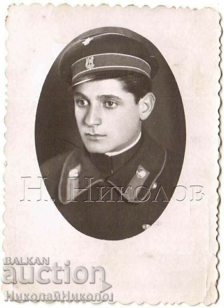 1947 LITTLE OLD PHOTO CUTE HIGH SCHOOL STUDENT G074 1947 LITTLE OLD PHOTO CUTE HIGH SCHOOL STUDENT G074