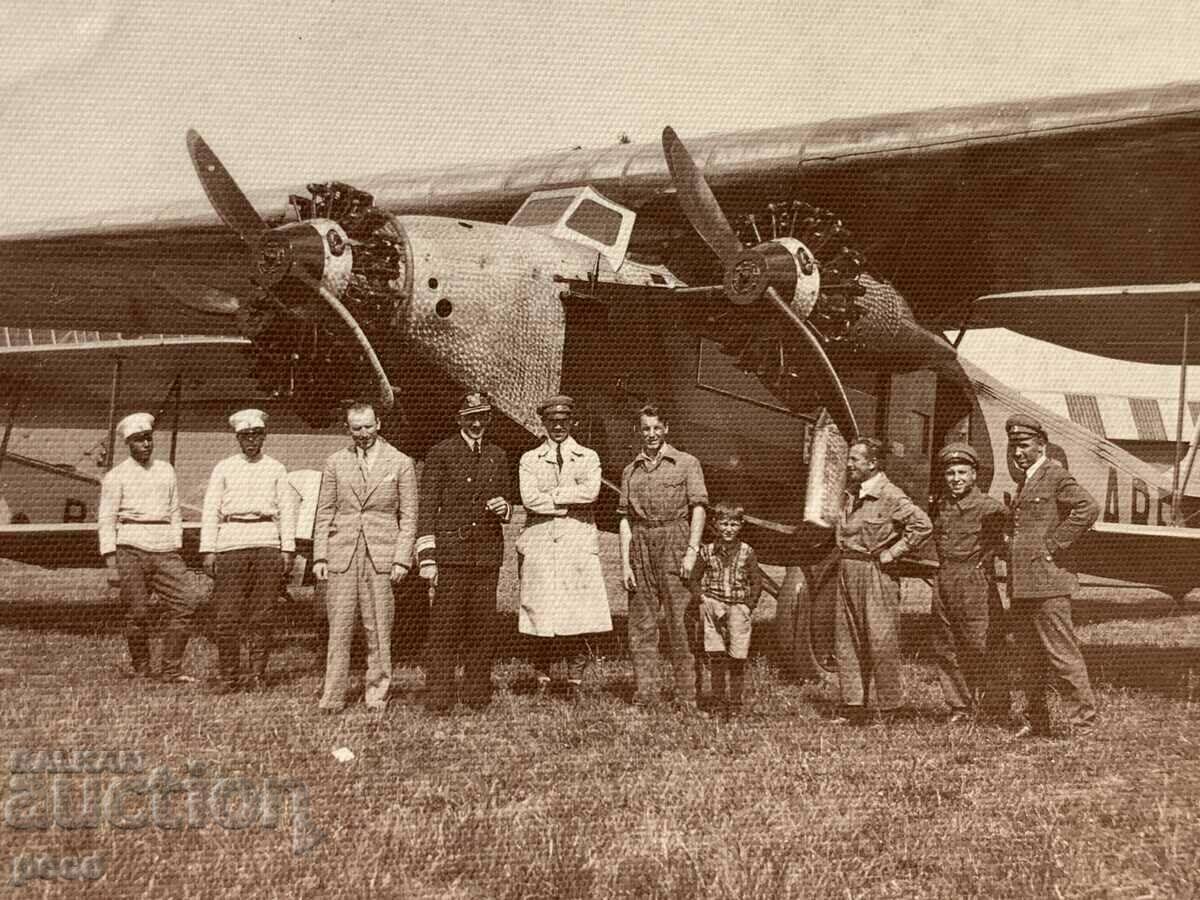 Auction  Old Tri-Engine Airplane Pilots Aircraft Mechanics Old photo