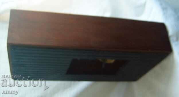 Delivery of Large table clock "Yantar"/"Jantar", with battery, USSR Delivery of Large table clock "Yantar"/"Jantar", with battery, USSR