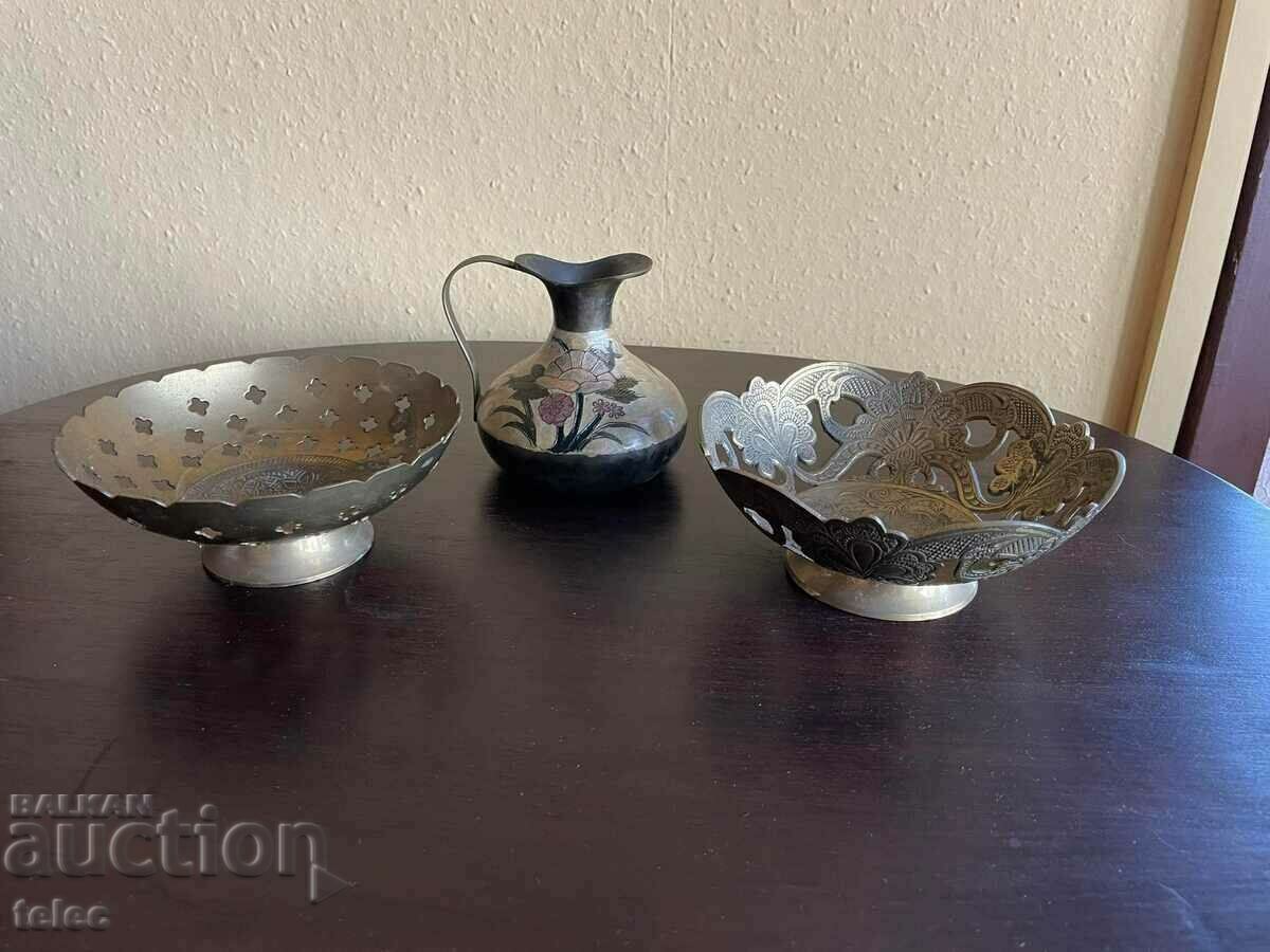 Three-piece metal set from the East