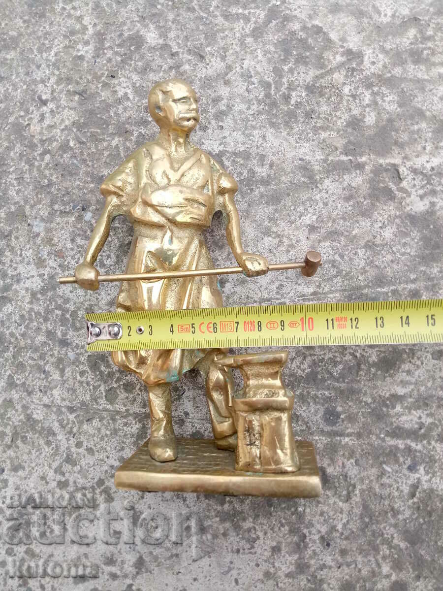Auction Old solid bronze statuette of a blacksmith Auction Old solid bronze statuette of a blacksmith