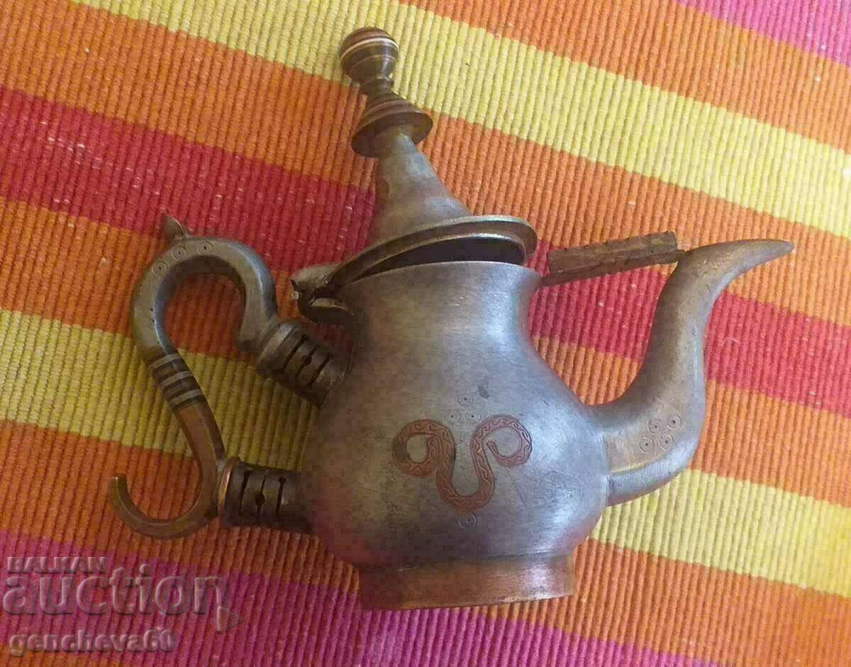 Auction Rare Tuareg teapot from Mauritania/markings Auction Rare Tuareg teapot from Mauritania/markings