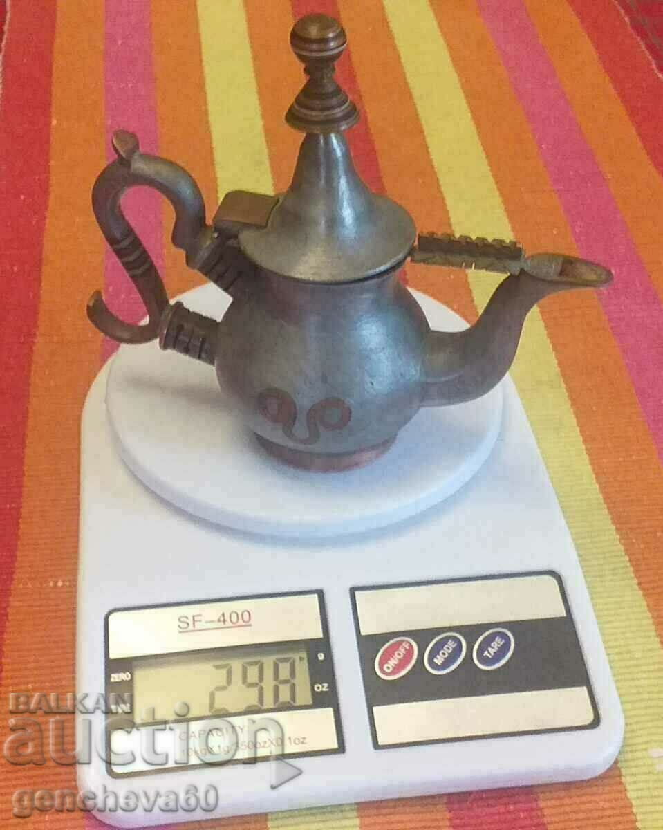 Rare Tuareg teapot from Mauritania/markings