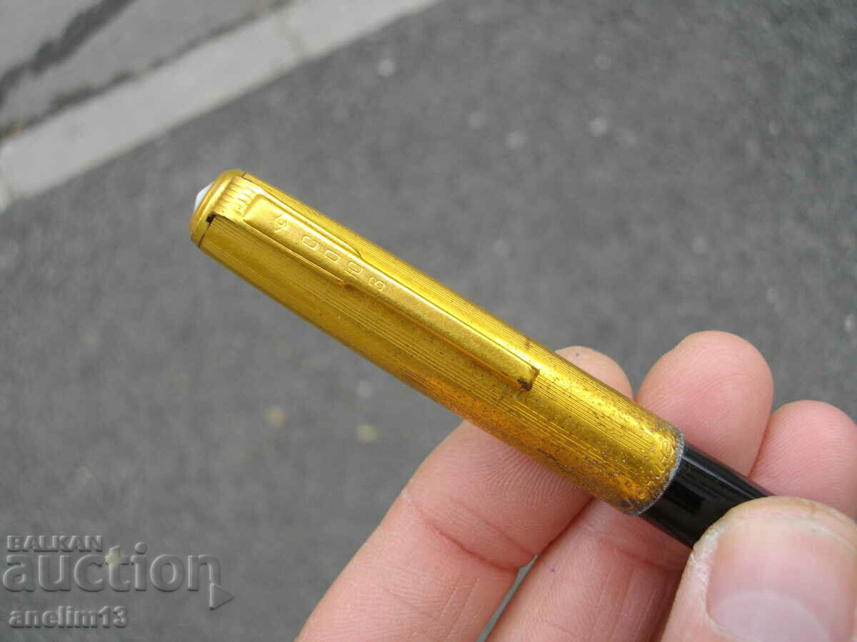 LENINGRAD PEN UNION with price 20.00 BGN | € 10.23