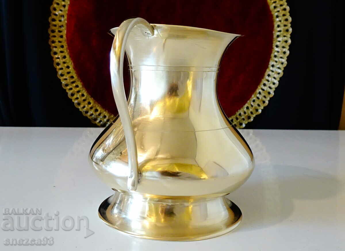 Delivery of Bronze jug for rakia, wine Delivery of Bronze jug for rakia, wine