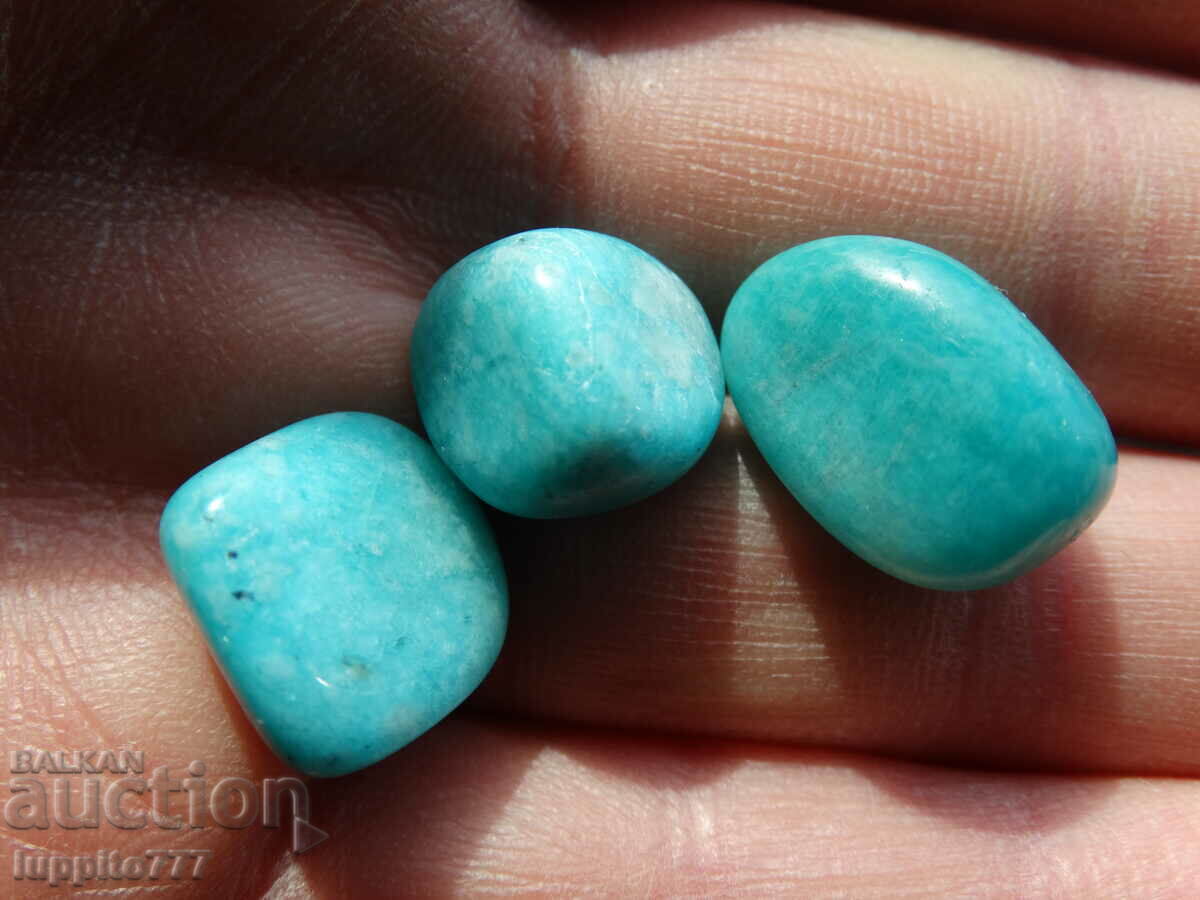 43,25 carate amazonit lustruit natural 3 buc cu preț 49.99 BGN | € 25.56