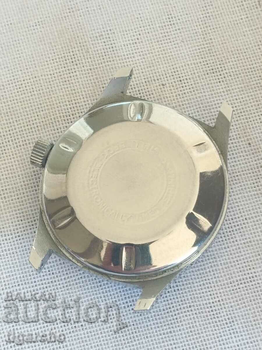 Delivery of Clock Ruhla Delivery of Clock Ruhla