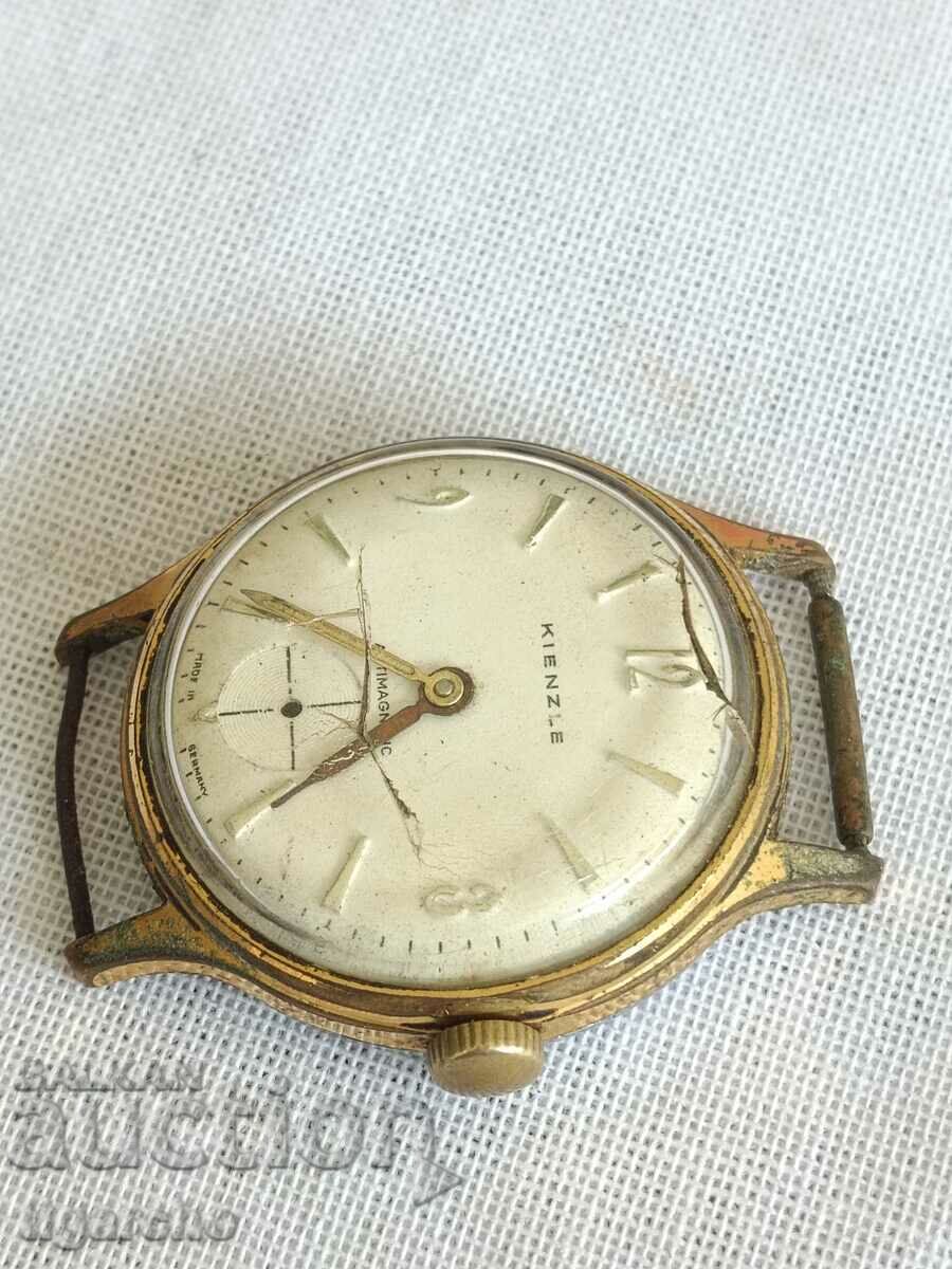 Clock Kienzle with price 30.00 BGN | € 15.34