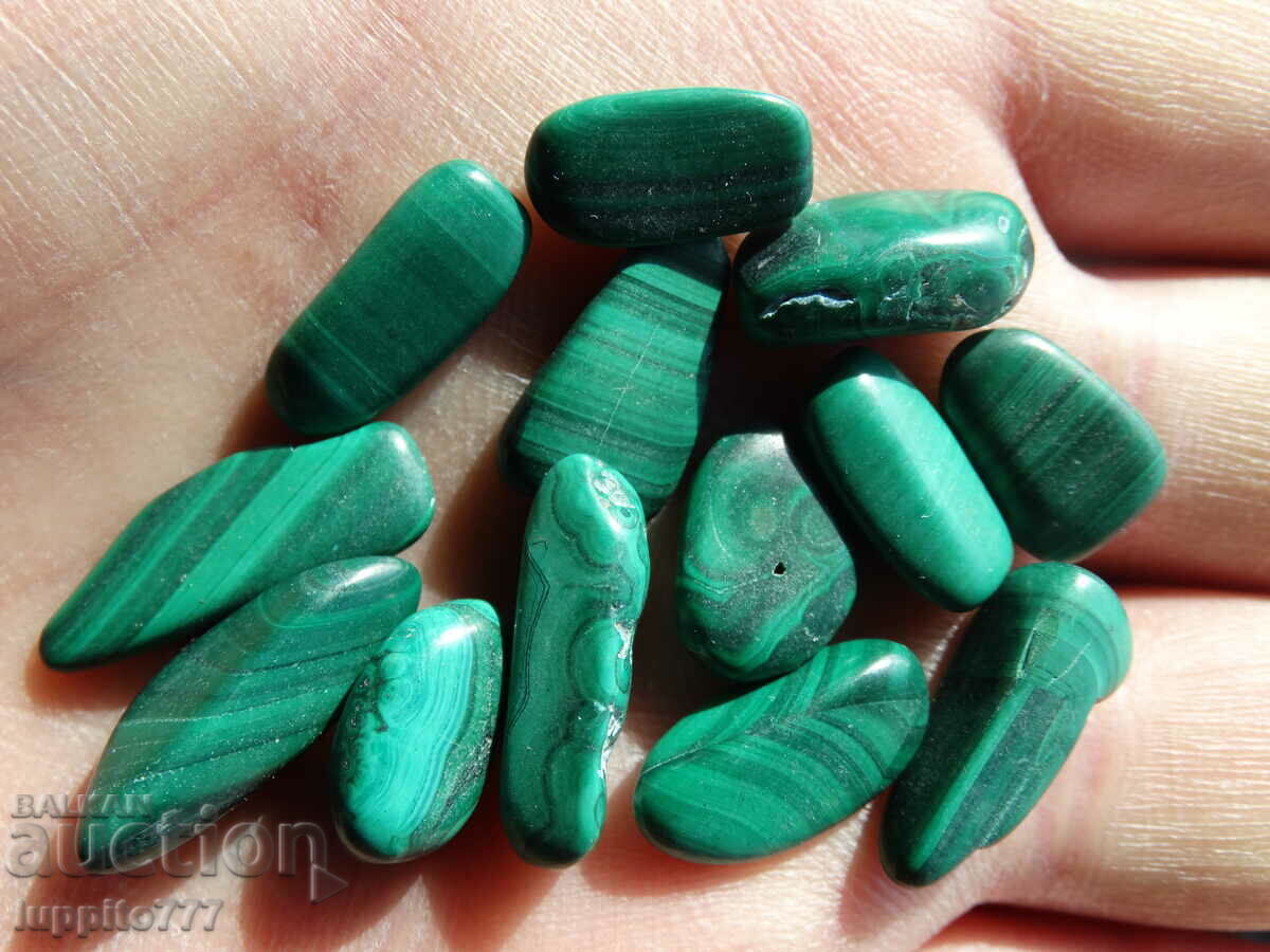 Delivery of 87.55 carat natural malachite 13 pieces Delivery of 87.55 carat natural malachite 13 pieces