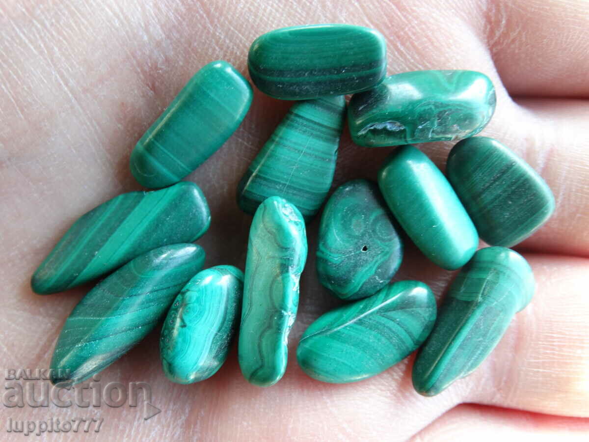 87.55 carat natural malachite 13 pieces - 5 87.55 carat natural malachite 13 pieces - 5
