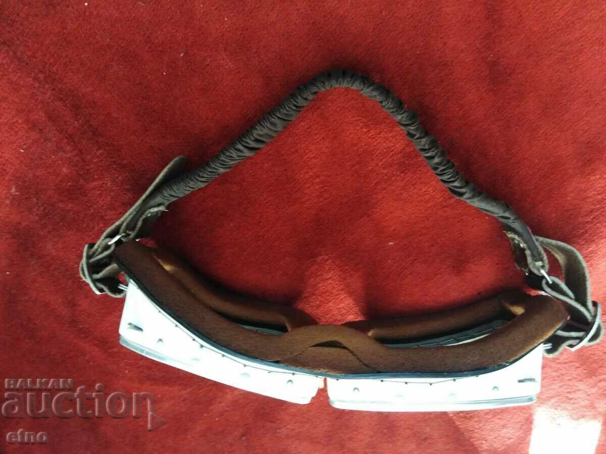 Delivery of RETRO MOTORCYCLE GLASSES, PILOT, FLYER, MOTORCYCLE Delivery of RETRO MOTORCYCLE GLASSES, PILOT, FLYER, MOTORCYCLE