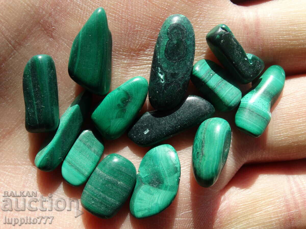 Παράδοση Φυσικός μαλαχίτης 83,15 καρατίων 12 τεμάχια Παράδοση Φυσικός μαλαχίτης 83,15 καρατίων 12 τεμάχια