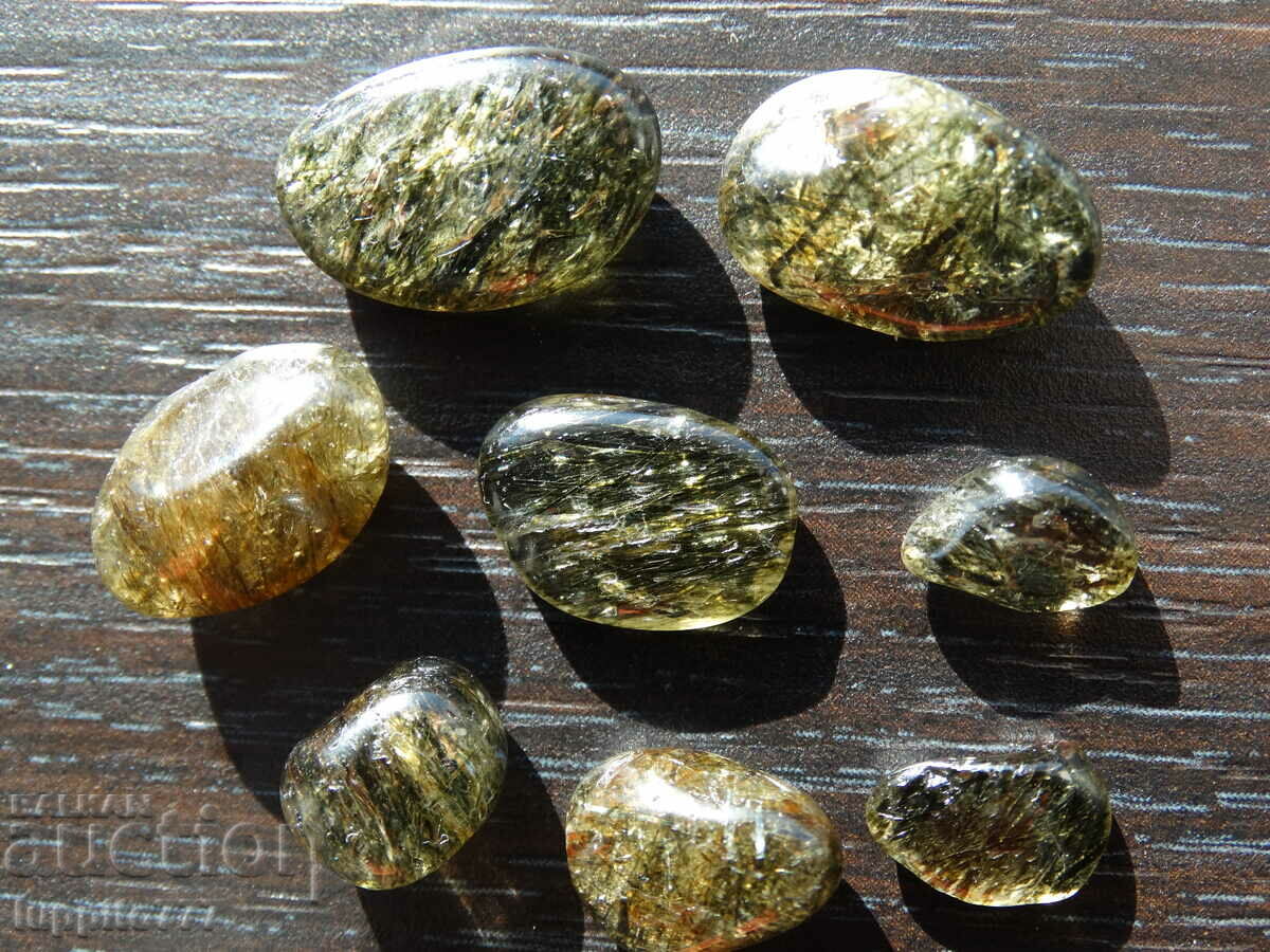 Παράδοση Φυσικός ρουτιλισμένος χαλαζίας 69,25 καρατίων 8 τεμάχια Παράδοση Φυσικός ρουτιλισμένος χαλαζίας 69,25 καρατίων 8 τεμάχια