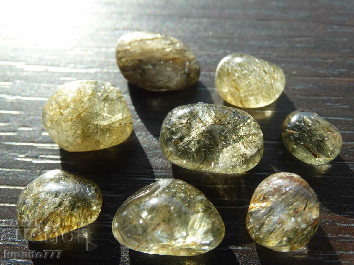 Delivery of 74.65 carats of natural rutilized quartz, 8 pieces Delivery of 74.65 carats of natural rutilized quartz, 8 pieces