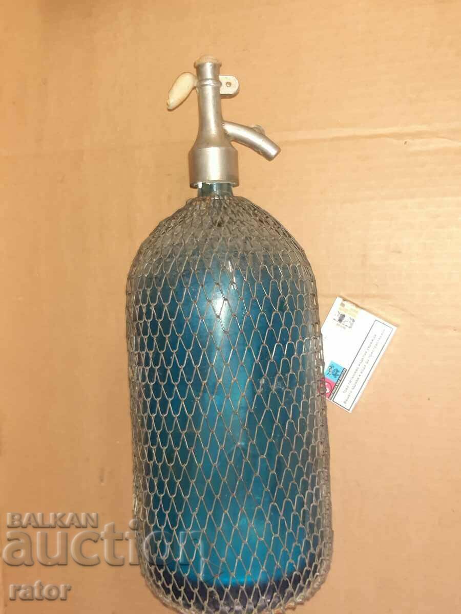 Delivery of Beautiful siphon for soda, carbonated water Delivery of Beautiful siphon for soda, carbonated water