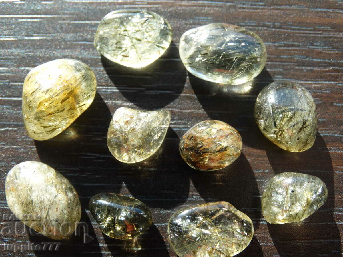 Παράδοση Φυσικό ρουτιλισμένο χαλαζία 83,90 καρατίων, 10 τεμάχια Παράδοση Φυσικό ρουτιλισμένο χαλαζία 83,90 καρατίων, 10 τεμάχια