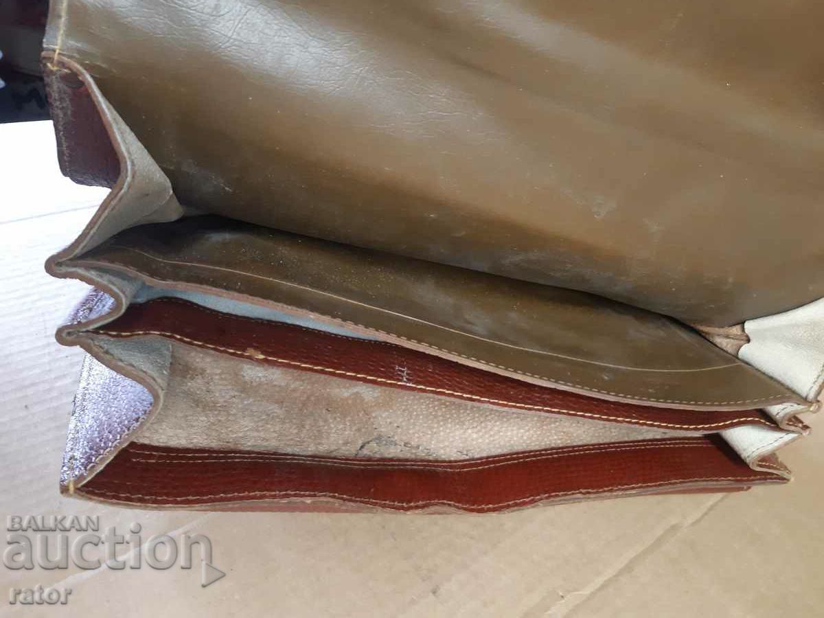 Very old leather bag, genuine leather - 7 Very old leather bag, genuine leather - 7