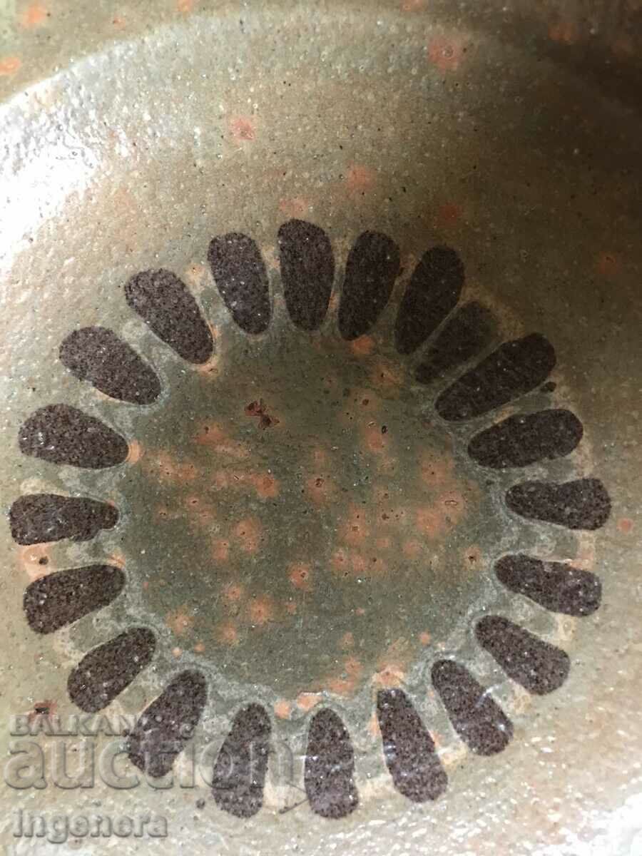 OLD CERAMIC DEEP PANCY BOWL - 7 OLD CERAMIC DEEP PANCY BOWL - 7