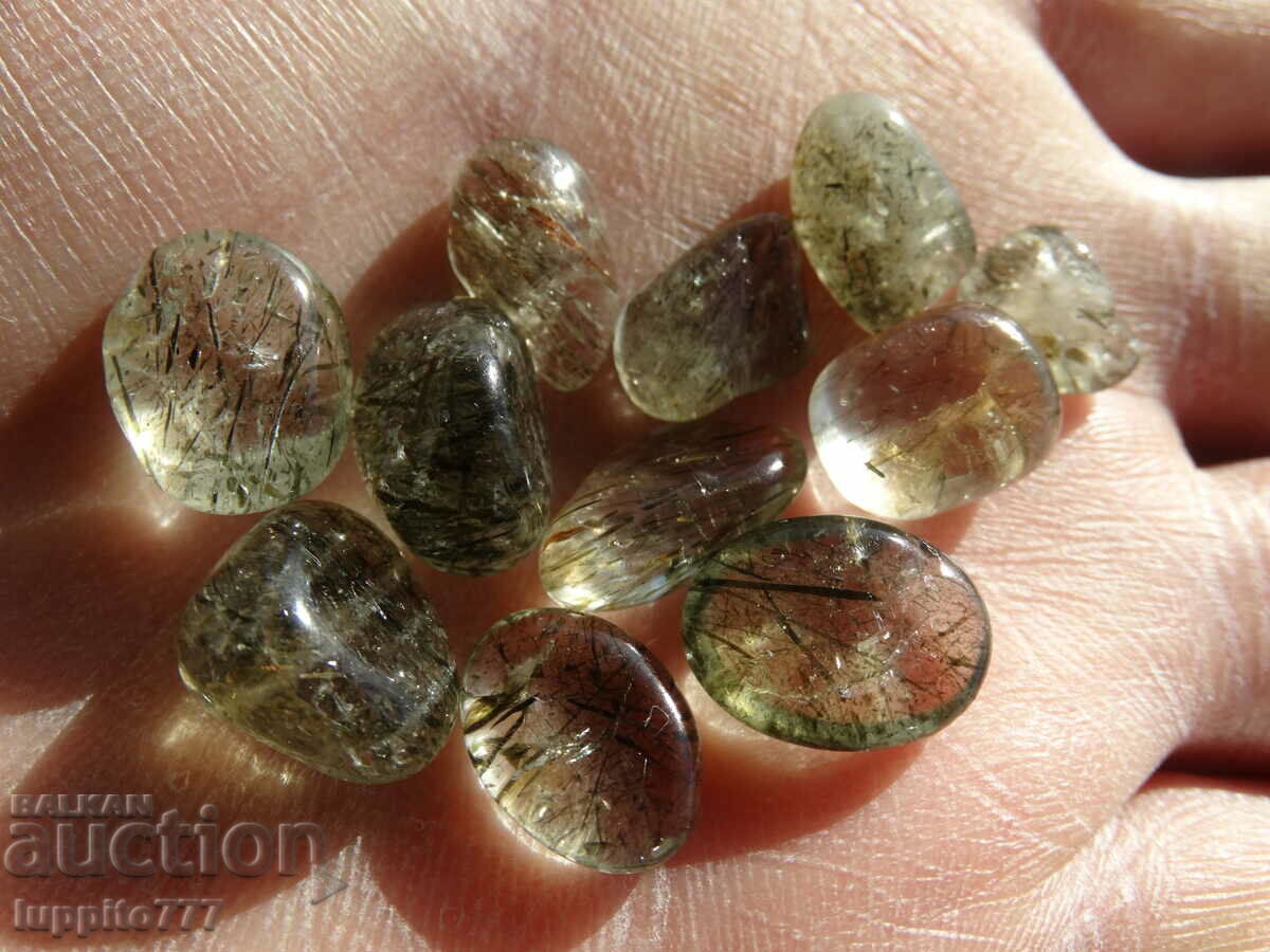 68,25 carate cuarț natural rutilizat 11 bucăți cu preț 89.99 BGN | € 46.01 68,25 carate cuarț natural rutilizat 11 bucăți cu preț 89.99 BGN | € 46.01