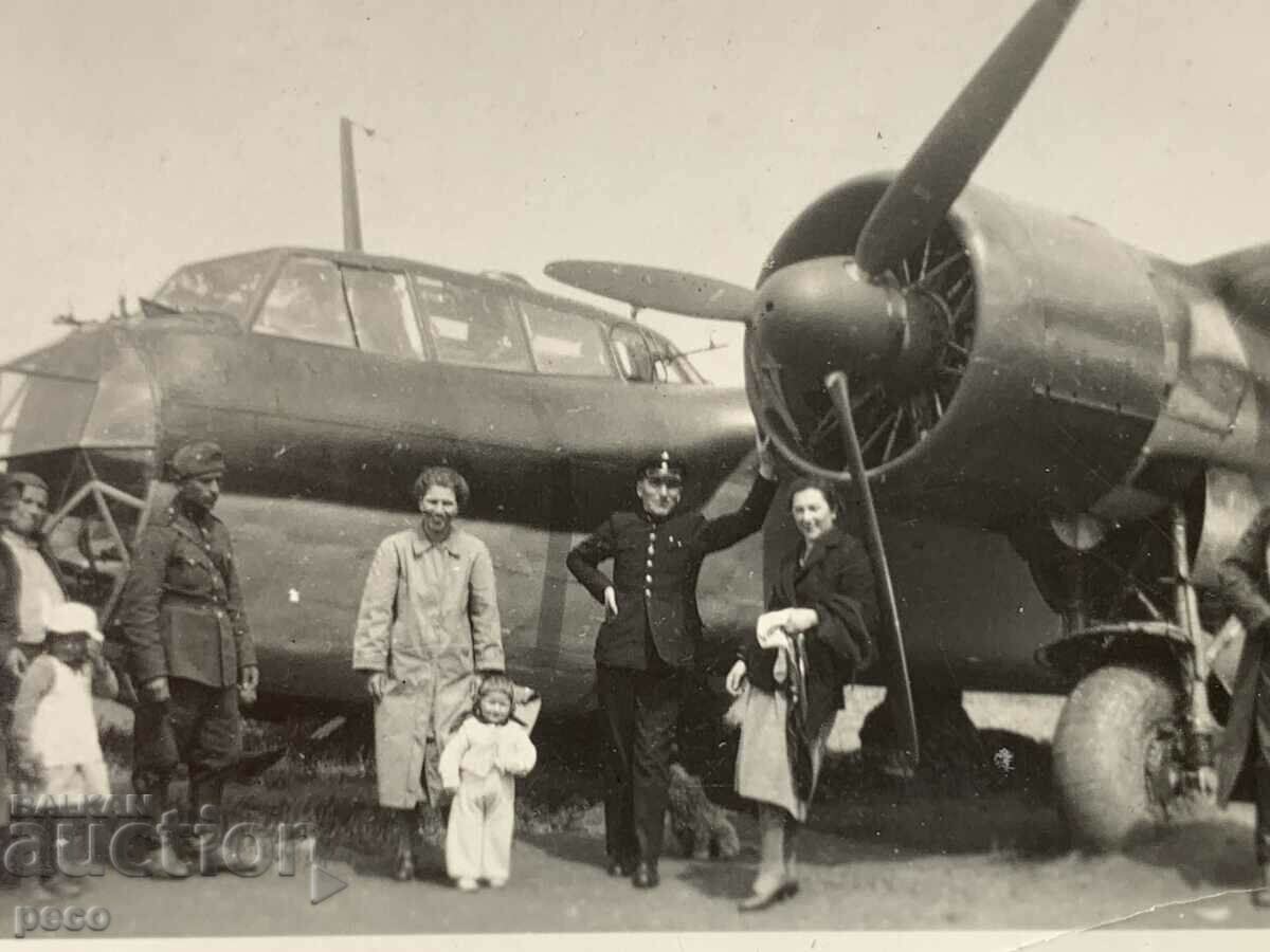 Delivery of Aircraft Dornier-17 Z-2 ? Landed on "kesterme" old photo