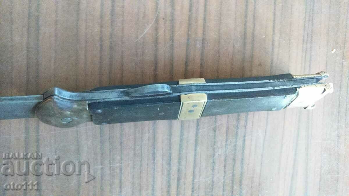 OLD LARGE FOLDING HUNTING KNIFE - PAINTED BUFFALO HORN - 6 OLD LARGE FOLDING HUNTING KNIFE - PAINTED BUFFALO HORN - 6