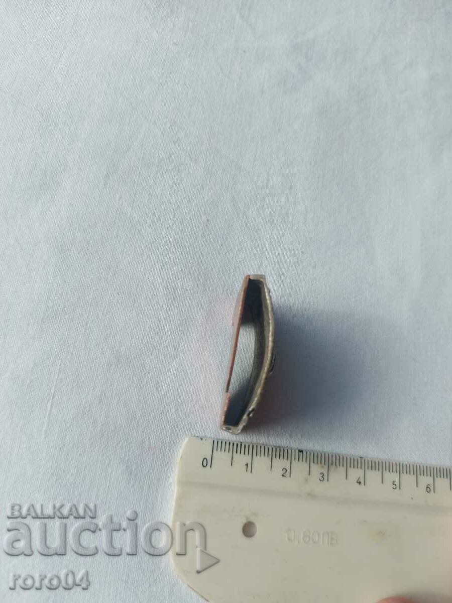 RENAISSANCE BELT VERTEBRA - EXCELLENT - 8 - 6 RENAISSANCE BELT VERTEBRA - EXCELLENT - 8 - 6