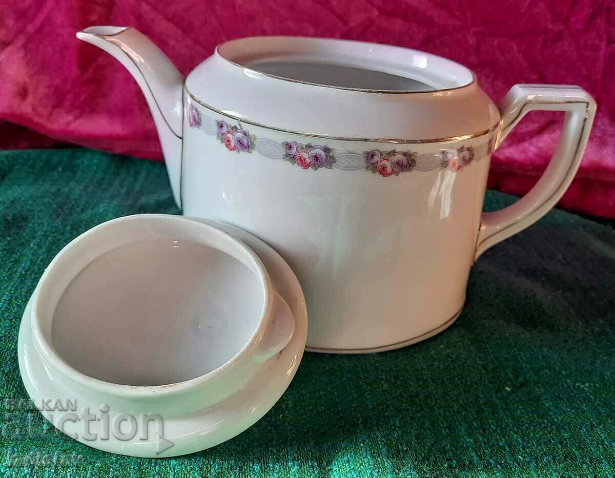 Licitație ulcior de portelan