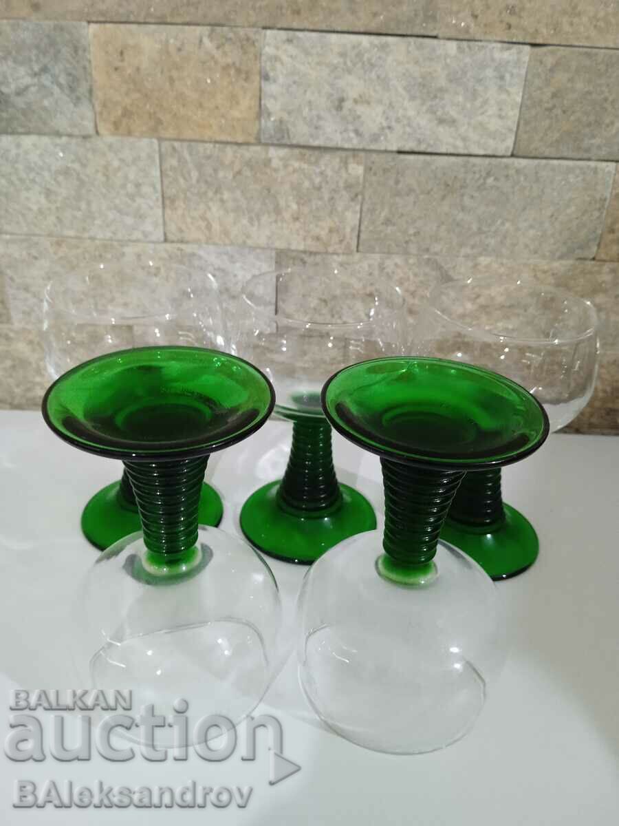 Δημοπρασία Πολλές πέντε όμορφες πράσινες καρέκλες φλιτζάνι Δημοπρασία Πολλές πέντε όμορφες πράσινες καρέκλες φλιτζάνι