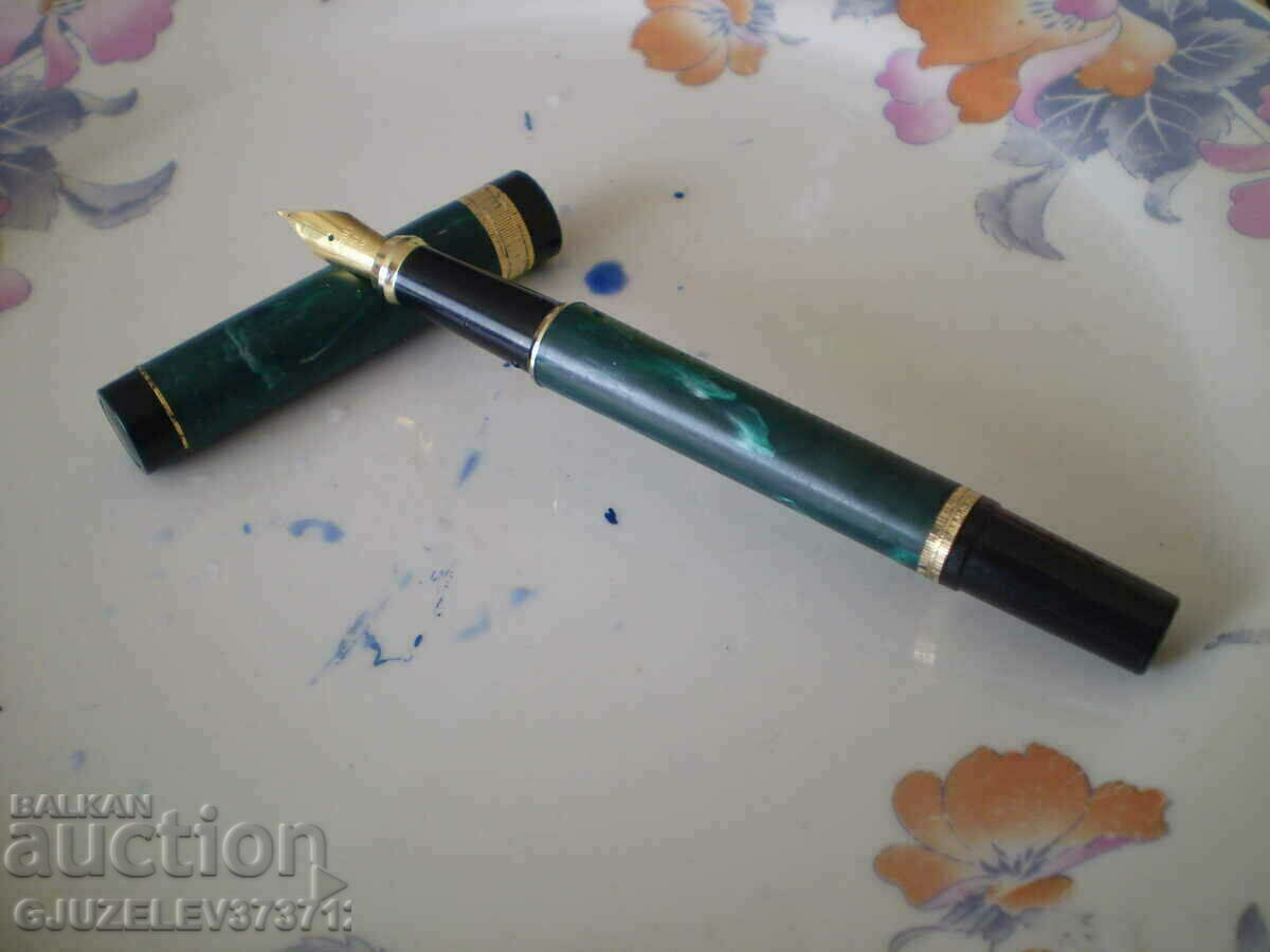 Pen with writing on the pen "Iridium Point Germany - 5 Pen with writing on the pen "Iridium Point Germany - 5