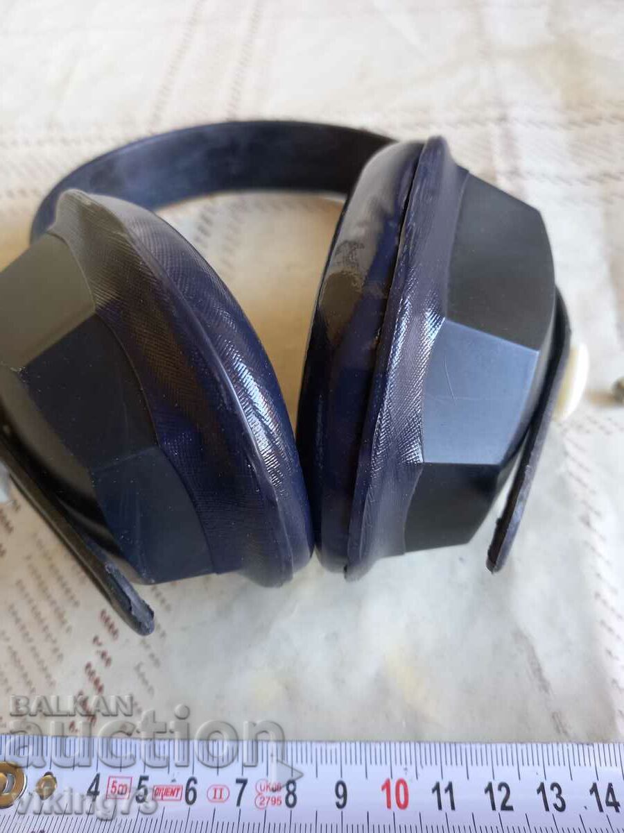 Antiphons, BG, new, social. - 5