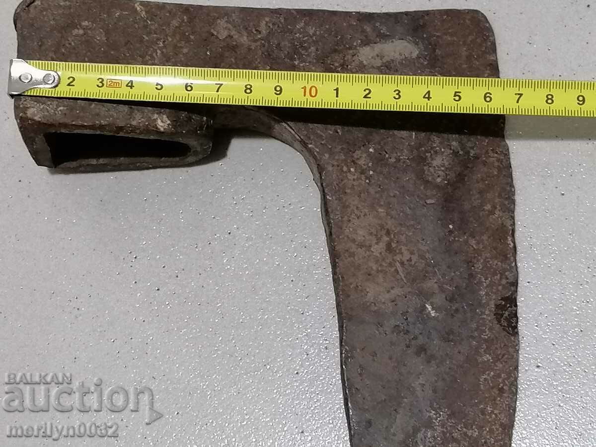 An old ax, a hatchet, a pickup tower - 7 An old ax, a hatchet, a pickup tower - 7