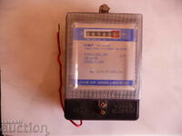 Electric meter old mechanical current electricity board phase zero