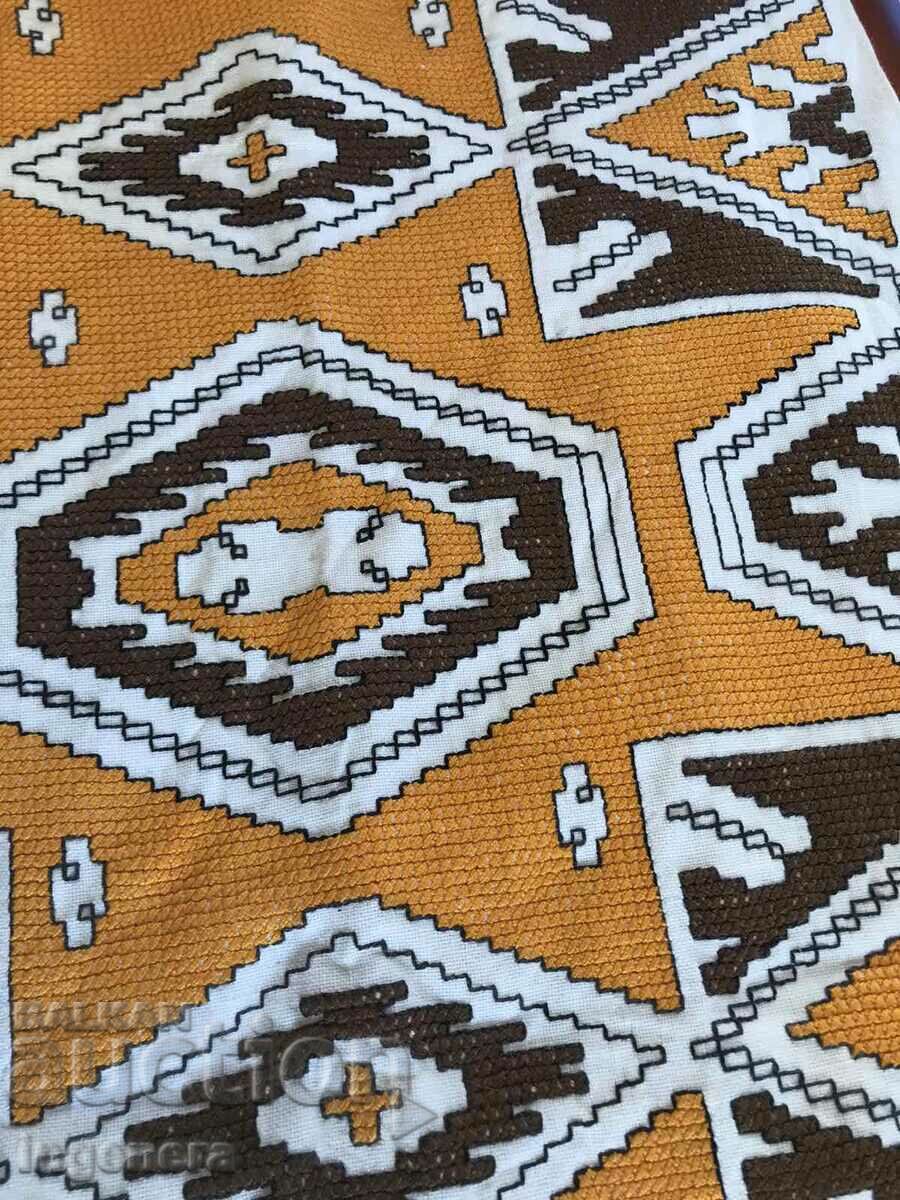 Delivery of HANDMADE ANCIENT OLD ETHNIC Delivery of HANDMADE ANCIENT OLD ETHNIC