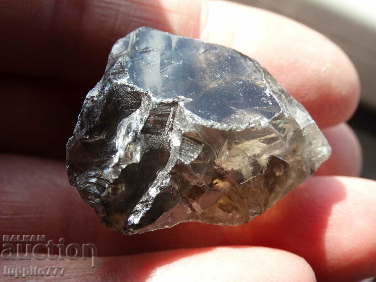 Auction natural smoky quartz 122.55 carats Auction natural smoky quartz 122.55 carats