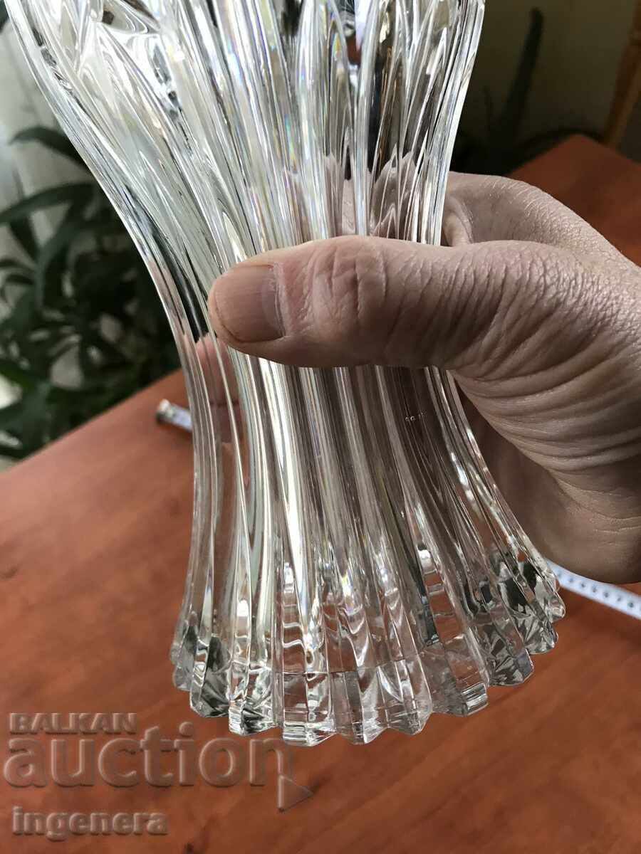 Delivery of CRYSTAL VASE FROM 1986-13 BKP CONGRESS Delivery of CRYSTAL VASE FROM 1986-13 BKP CONGRESS