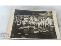 Photo Etropole mah Luga Women and young girls in the river 1950