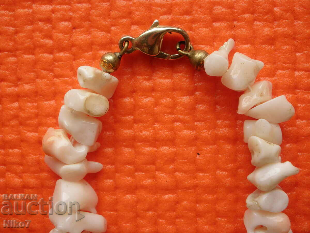 Delivery of Interesting necklace (necklace) made of natural corals.