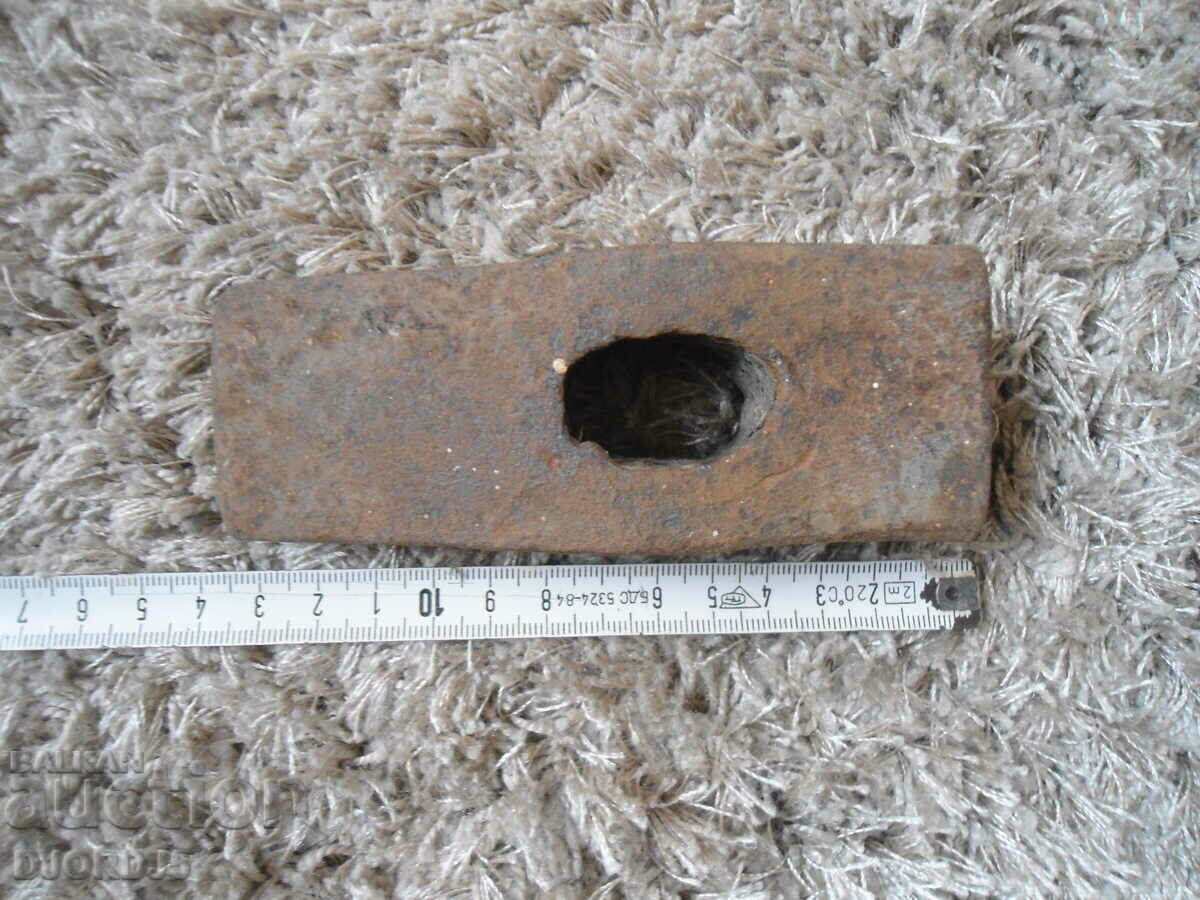 Delivery of Old hammer, 1.150 kg