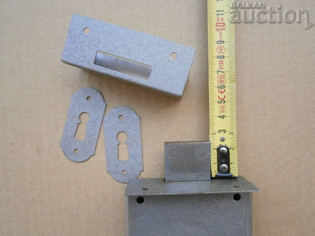 Old lock locks lock locks lock - 5 Old lock locks lock locks lock - 5