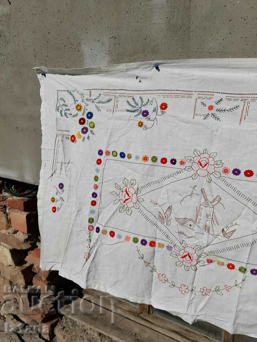 Auction An old embroidered hacker, wall cover Auction An old embroidered hacker, wall cover