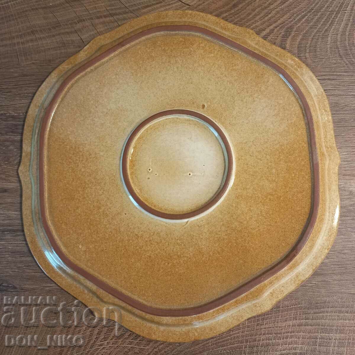 Δημοπρασία Πιάτο τυριού από γαλλική πορσελάνη Δημοπρασία Πιάτο τυριού από γαλλική πορσελάνη