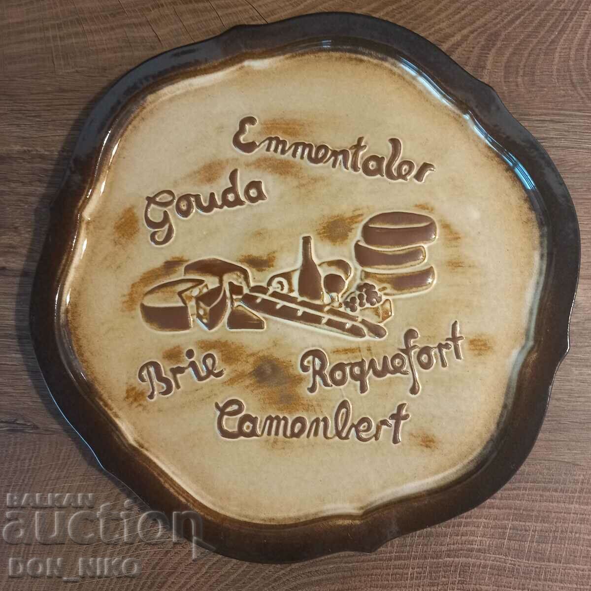 Παράδοση Πιάτο τυριού από γαλλική πορσελάνη Παράδοση Πιάτο τυριού από γαλλική πορσελάνη