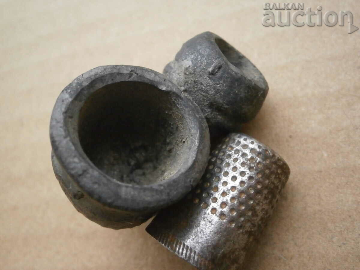 ceramic chibuk pipe 17th century and sewing sprinkler lot - 7 ceramic chibuk pipe 17th century and sewing sprinkler lot - 7