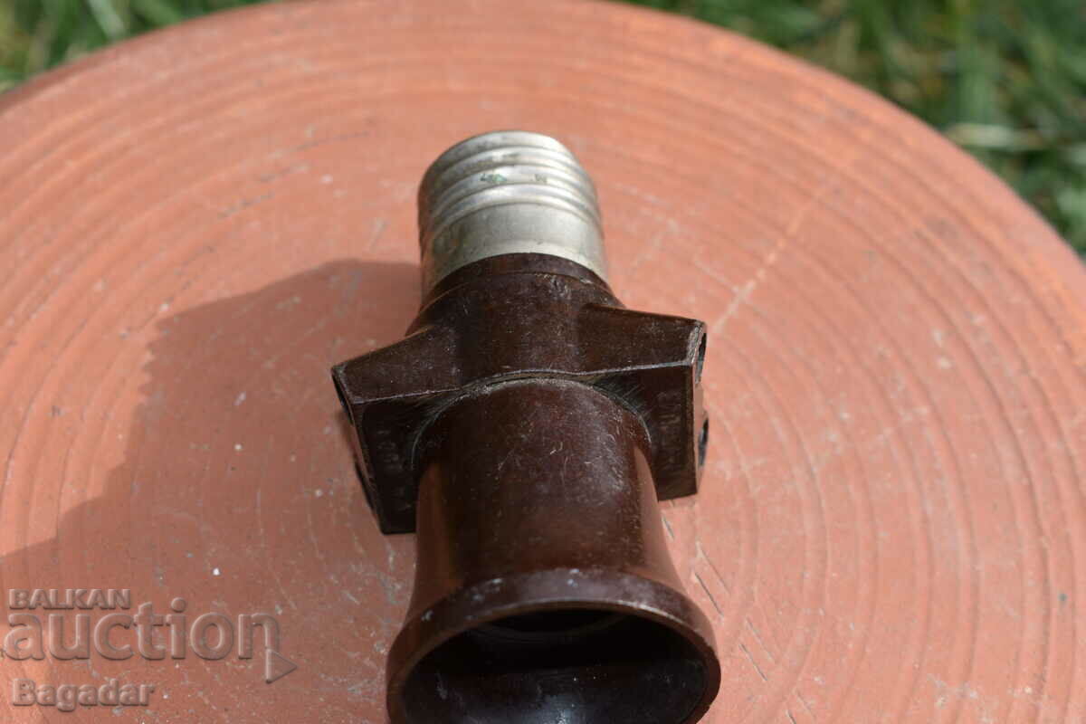 Old bakelite socket lamp lantern bakelite with price 25.00 BGN | € 12.78